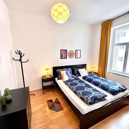 Cozy City Retreat - By Nahuen Suites Graz Exterior photo