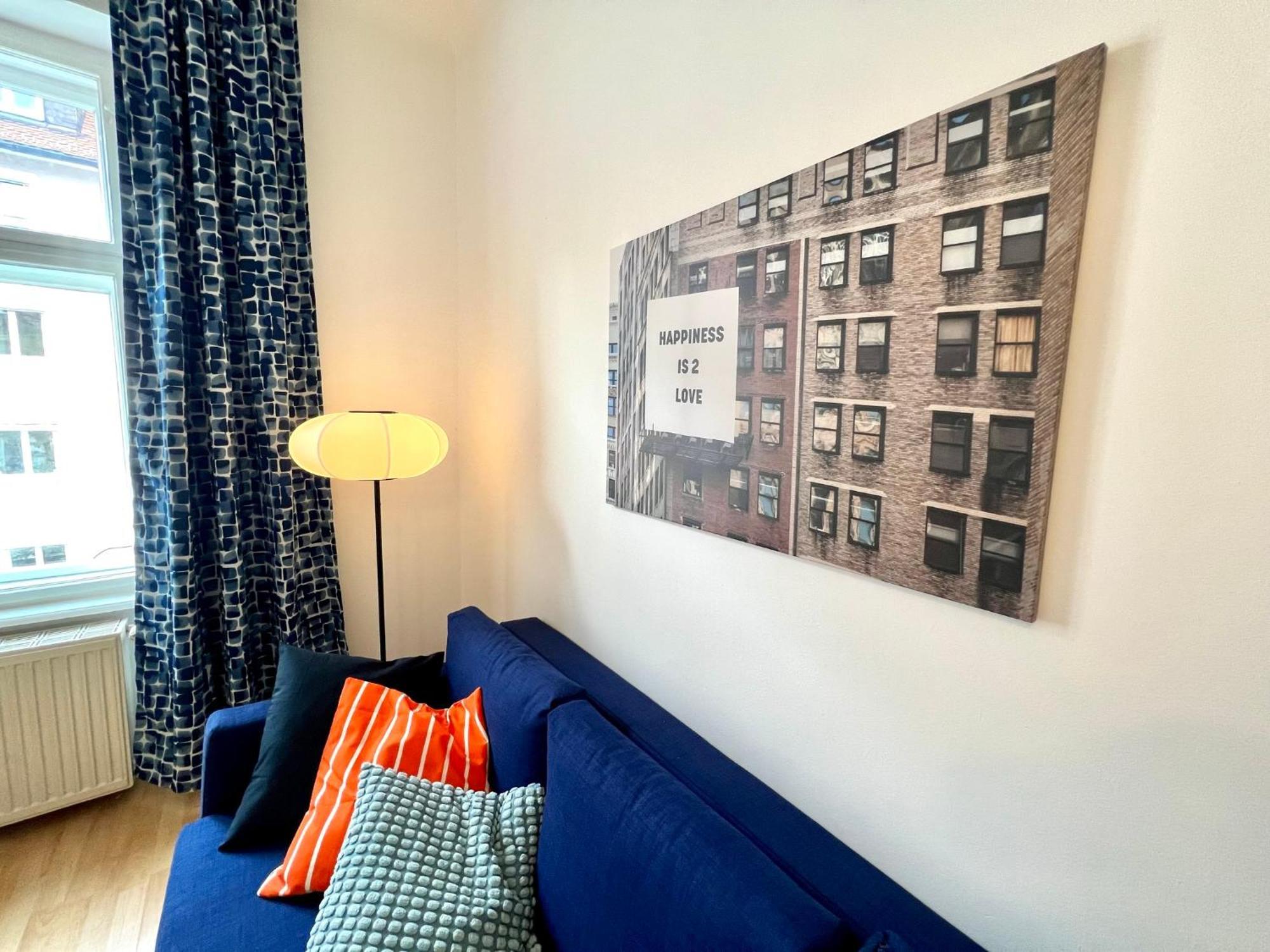 Cozy City Retreat - By Nahuen Suites Graz Exterior photo